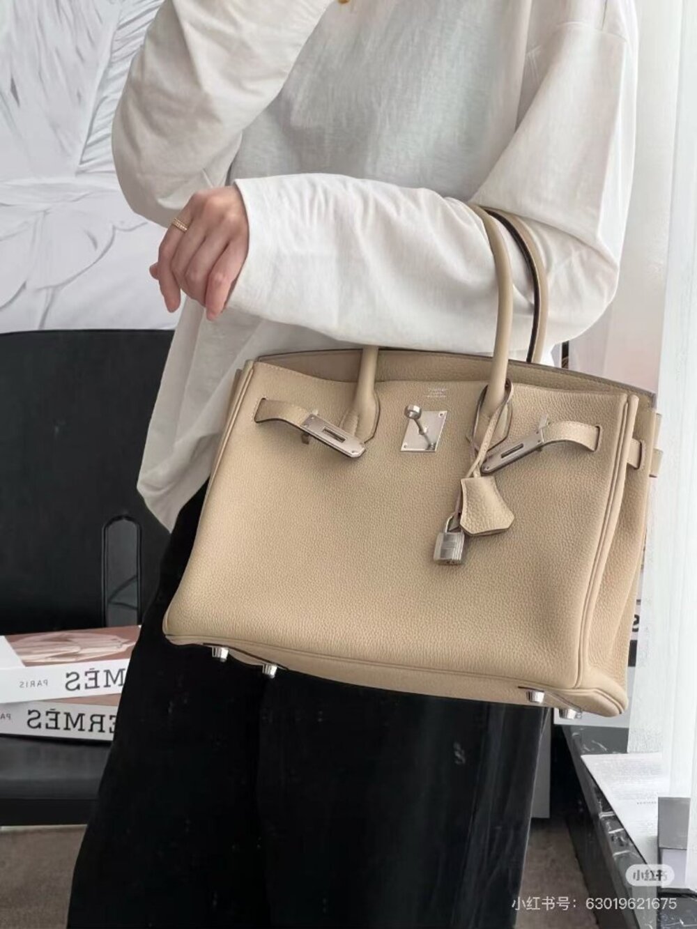 Classic Hermes Bag: A Stylish and Versatile Choice for Elegance